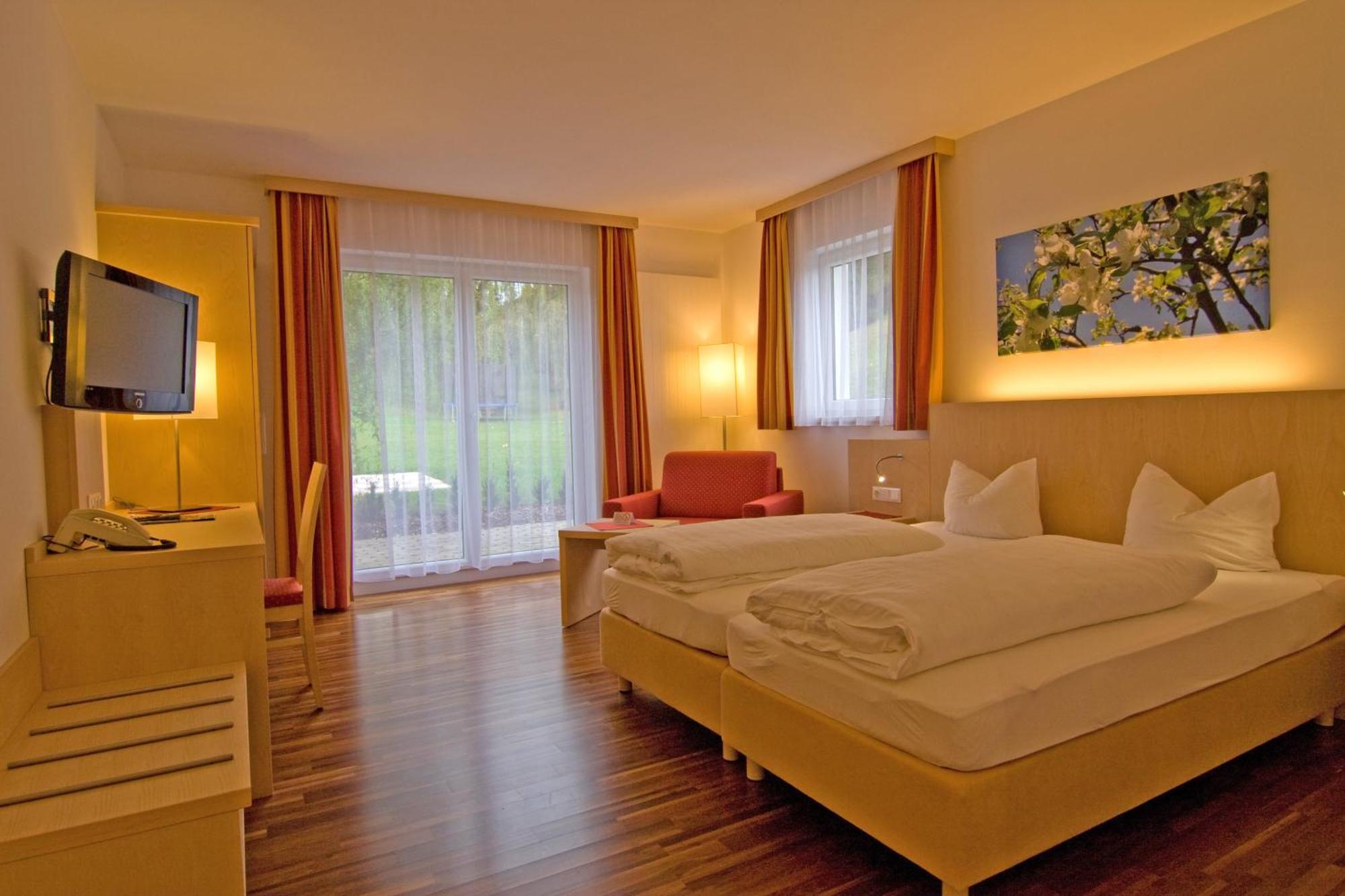 Austria Classic Hotel Heiligkreuz Hall in Tirol Exterior foto